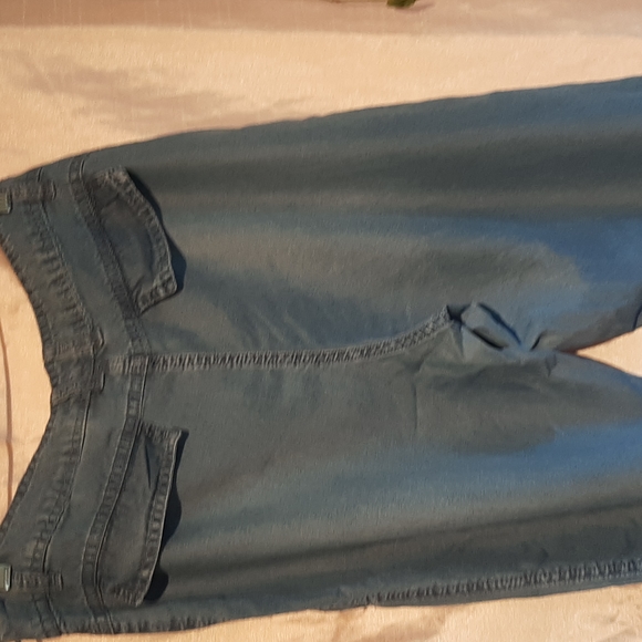 Blossom Joggers - Picture 4 of 5